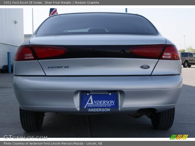 Silver Frost Metallic / Medium Graphite 2001 Ford Escort SE Sedan