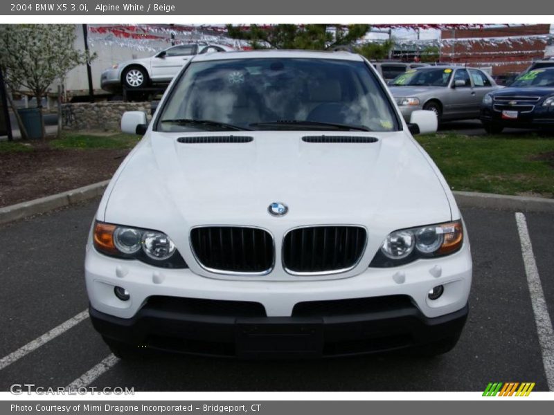 Alpine White / Beige 2004 BMW X5 3.0i