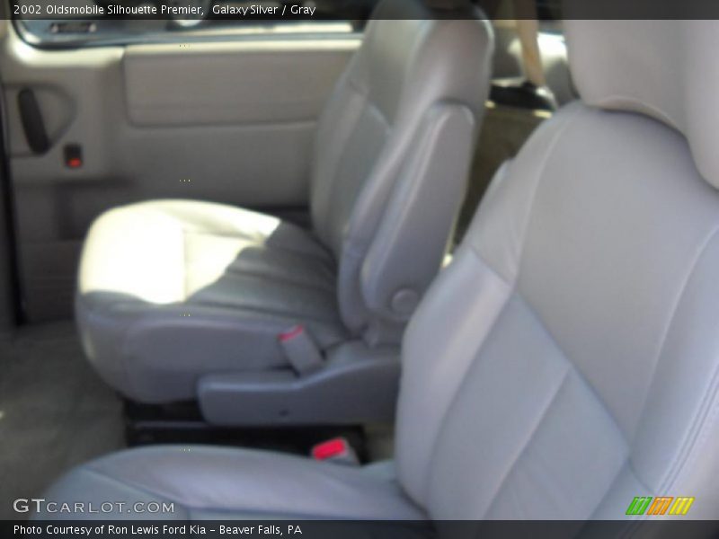 Galaxy Silver / Gray 2002 Oldsmobile Silhouette Premier