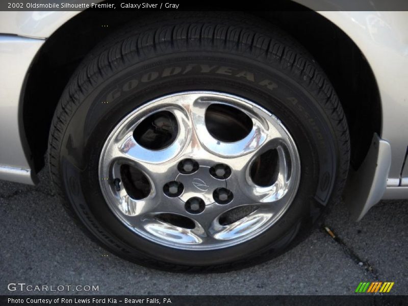Galaxy Silver / Gray 2002 Oldsmobile Silhouette Premier