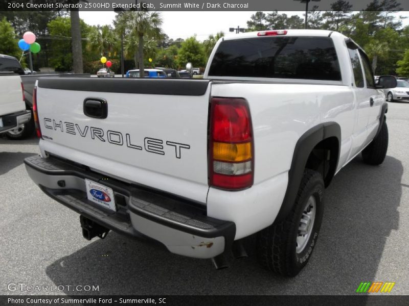 Summit White / Dark Charcoal 2004 Chevrolet Silverado 2500HD Extended Cab