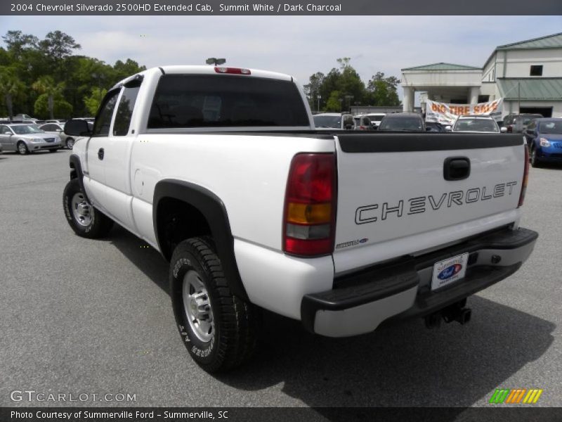 Summit White / Dark Charcoal 2004 Chevrolet Silverado 2500HD Extended Cab