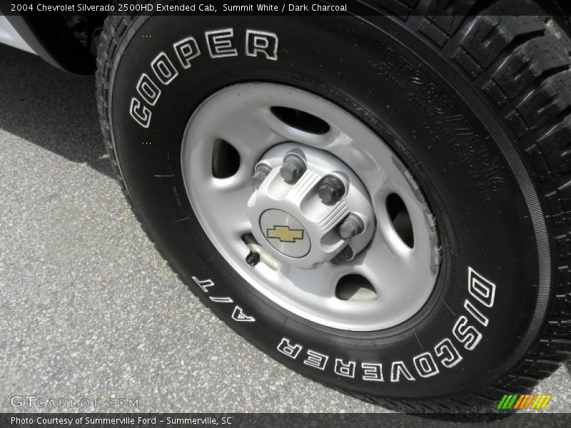 Summit White / Dark Charcoal 2004 Chevrolet Silverado 2500HD Extended Cab