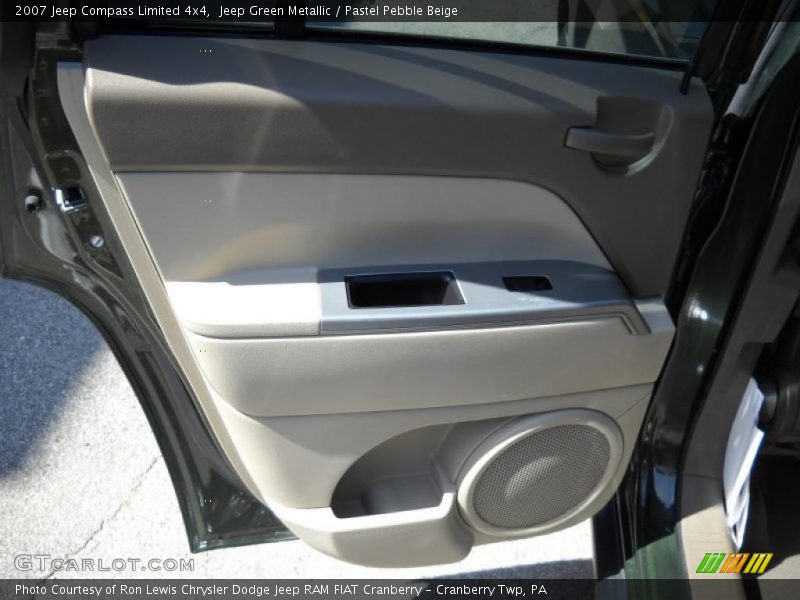 Jeep Green Metallic / Pastel Pebble Beige 2007 Jeep Compass Limited 4x4