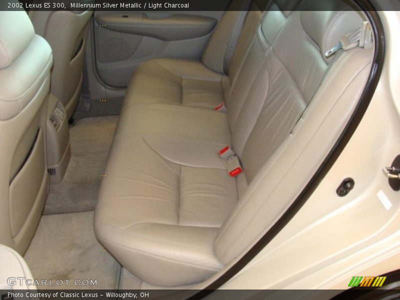 Millennium Silver Metallic / Light Charcoal 2002 Lexus ES 300