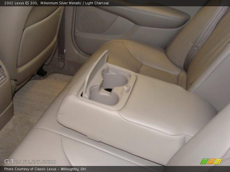 Millennium Silver Metallic / Light Charcoal 2002 Lexus ES 300