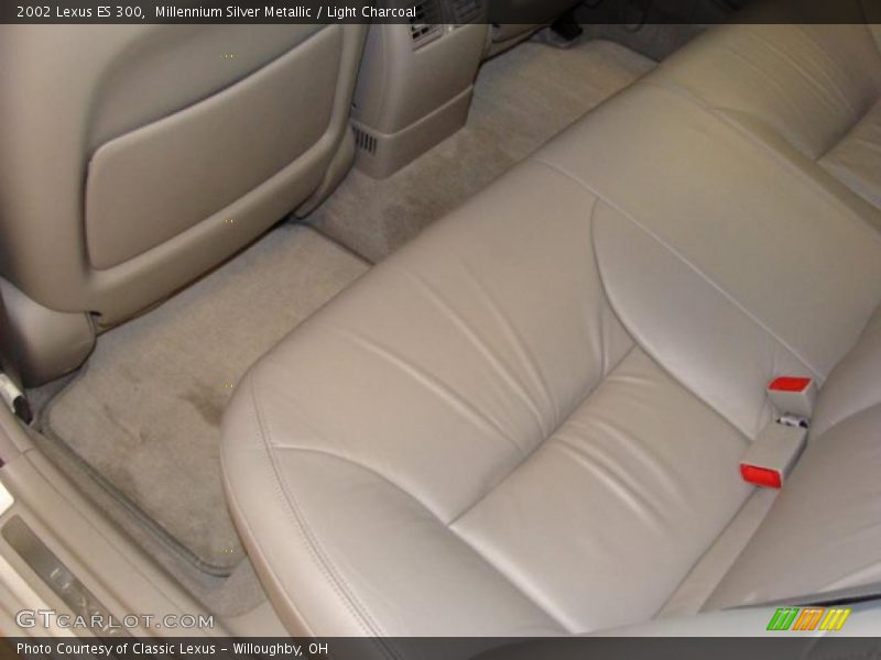 Millennium Silver Metallic / Light Charcoal 2002 Lexus ES 300