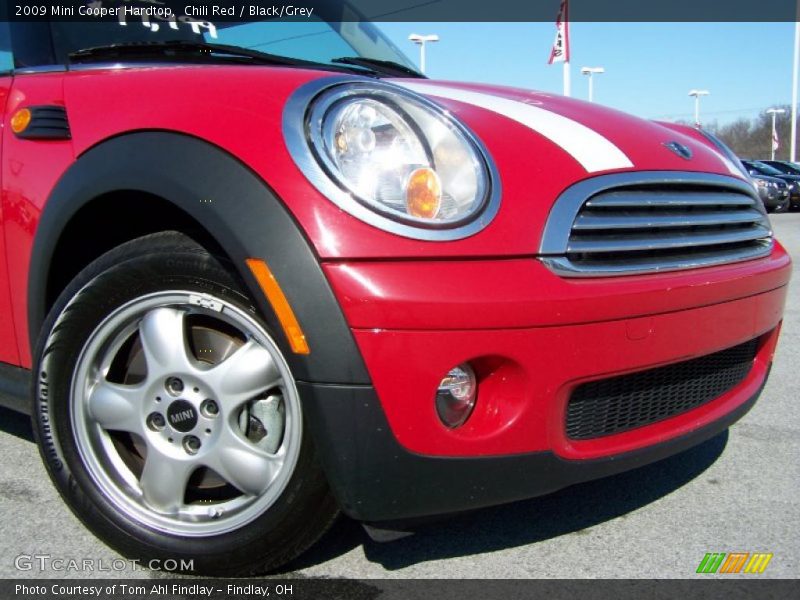 Chili Red / Black/Grey 2009 Mini Cooper Hardtop