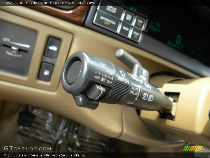 Gold Fire Mist Metallic / Camel 1998 Cadillac DeVille Sedan
