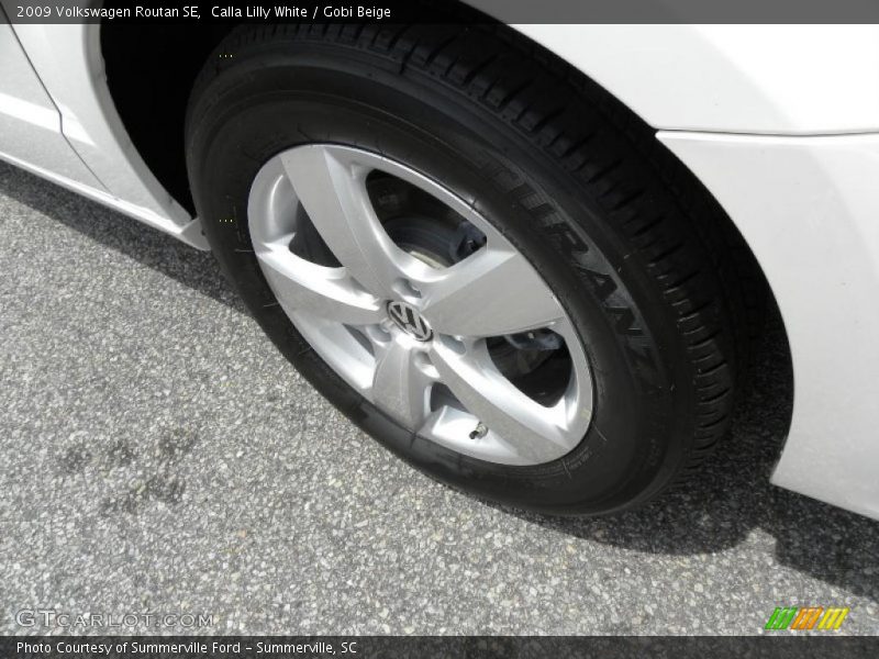 Calla Lilly White / Gobi Beige 2009 Volkswagen Routan SE