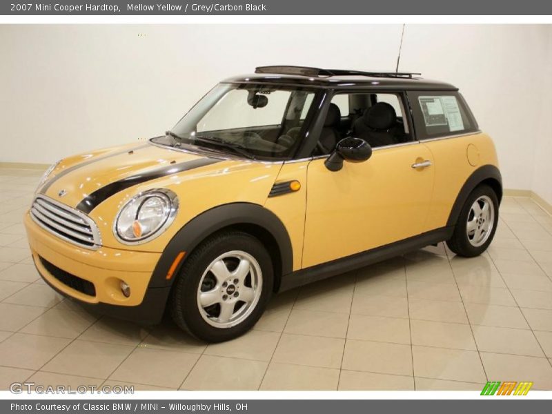 Mellow Yellow / Grey/Carbon Black 2007 Mini Cooper Hardtop