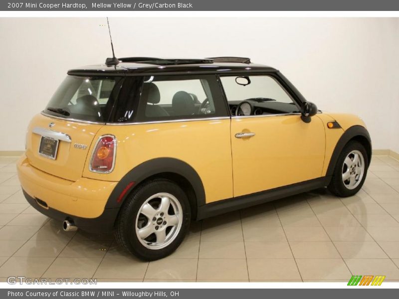 Mellow Yellow / Grey/Carbon Black 2007 Mini Cooper Hardtop