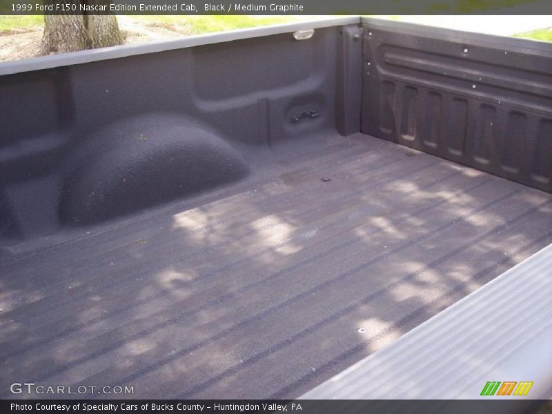 Black / Medium Graphite 1999 Ford F150 Nascar Edition Extended Cab