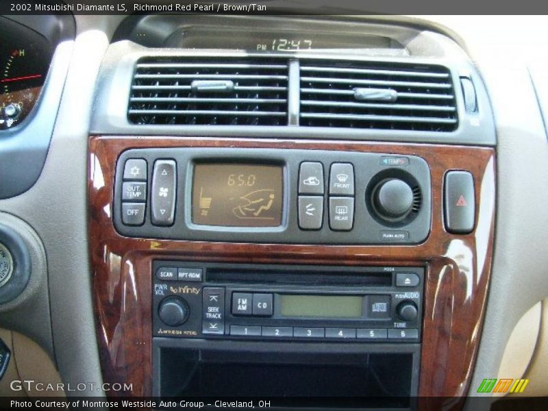 Richmond Red Pearl / Brown/Tan 2002 Mitsubishi Diamante LS