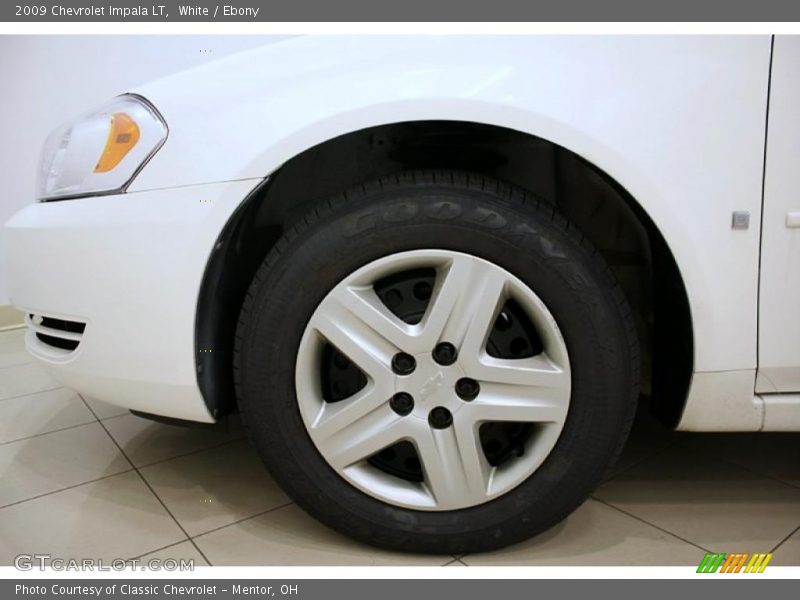 White / Ebony 2009 Chevrolet Impala LT
