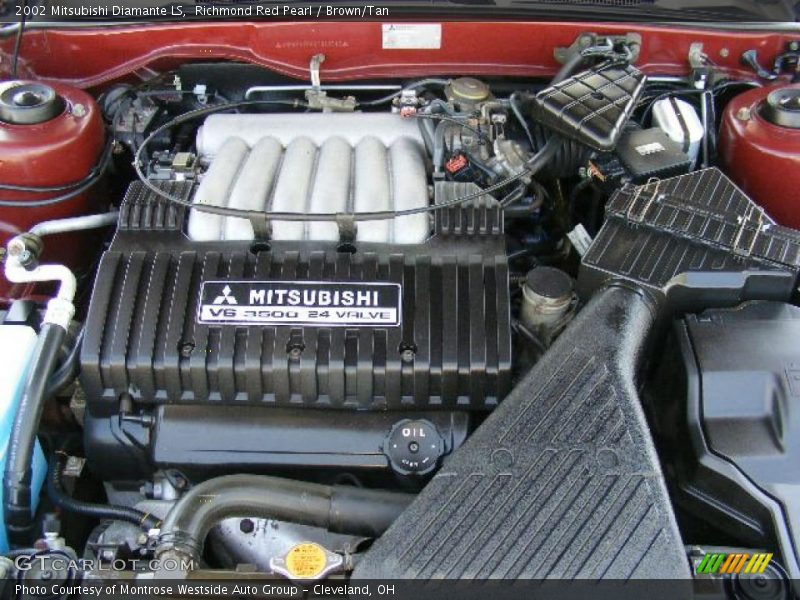 Richmond Red Pearl / Brown/Tan 2002 Mitsubishi Diamante LS