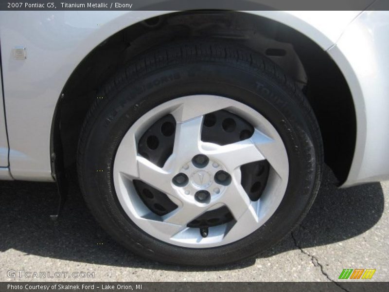 Titanium Metallic / Ebony 2007 Pontiac G5