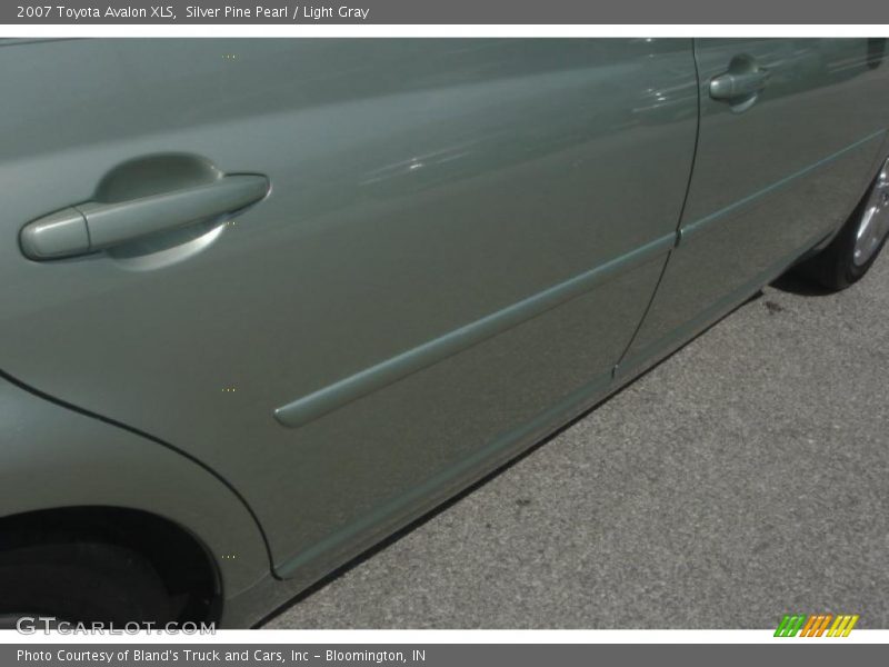 Silver Pine Pearl / Light Gray 2007 Toyota Avalon XLS