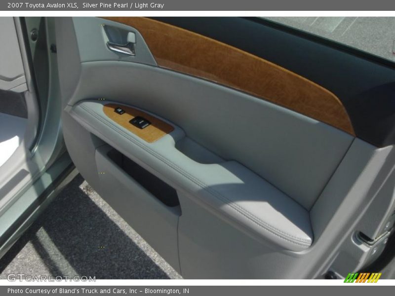 Silver Pine Pearl / Light Gray 2007 Toyota Avalon XLS