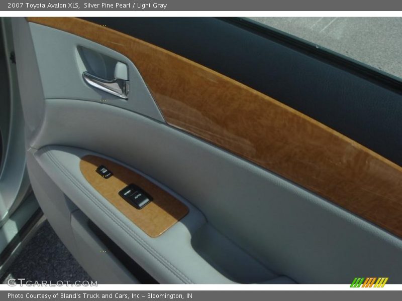 Silver Pine Pearl / Light Gray 2007 Toyota Avalon XLS