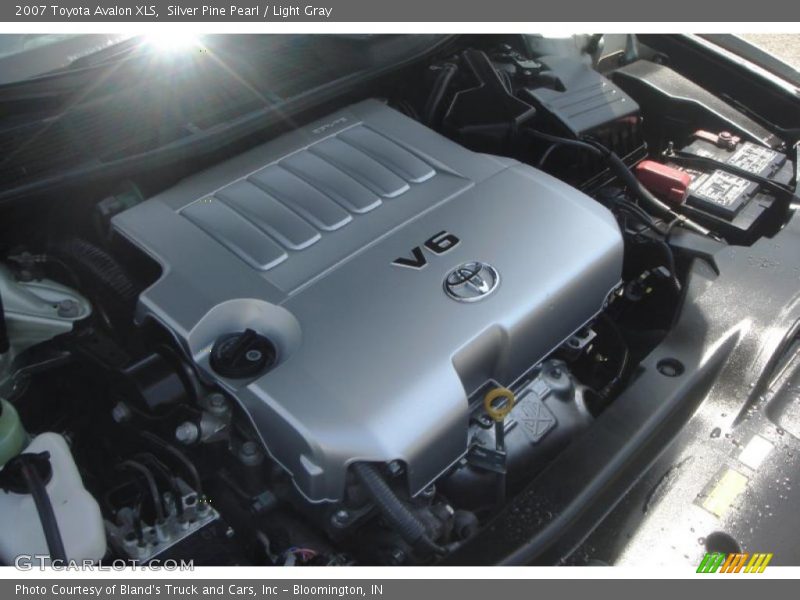 Silver Pine Pearl / Light Gray 2007 Toyota Avalon XLS