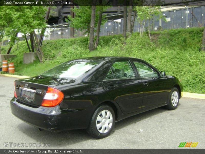 Black / Dark Charcoal 2002 Toyota Camry LE