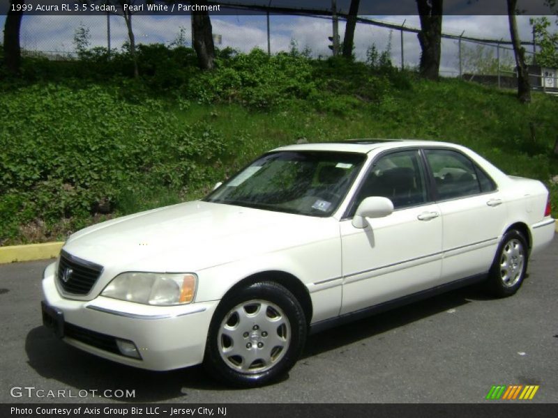 Pearl White / Parchment 1999 Acura RL 3.5 Sedan