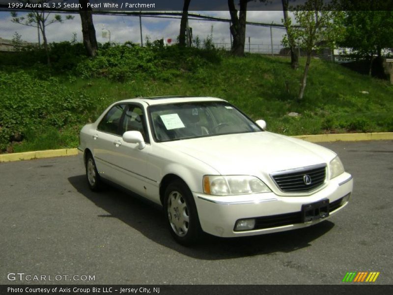 Pearl White / Parchment 1999 Acura RL 3.5 Sedan
