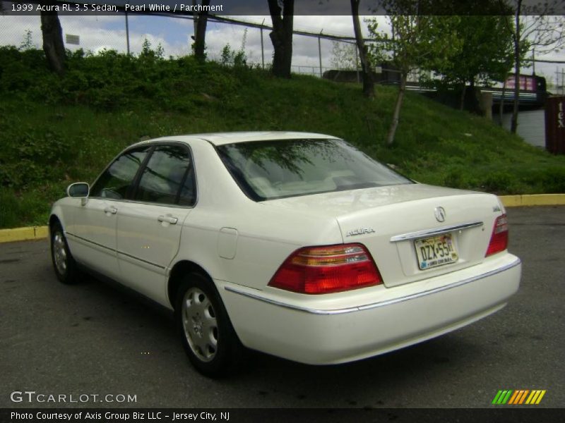 Pearl White / Parchment 1999 Acura RL 3.5 Sedan