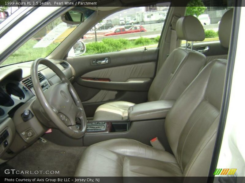 Pearl White / Parchment 1999 Acura RL 3.5 Sedan