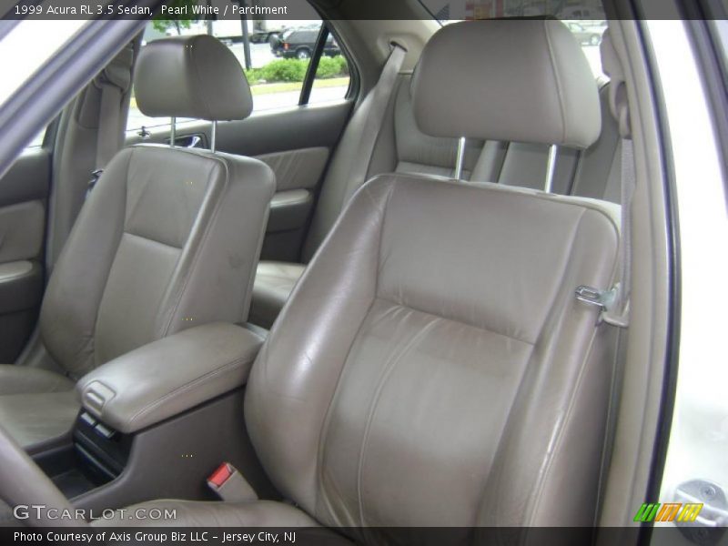 Pearl White / Parchment 1999 Acura RL 3.5 Sedan