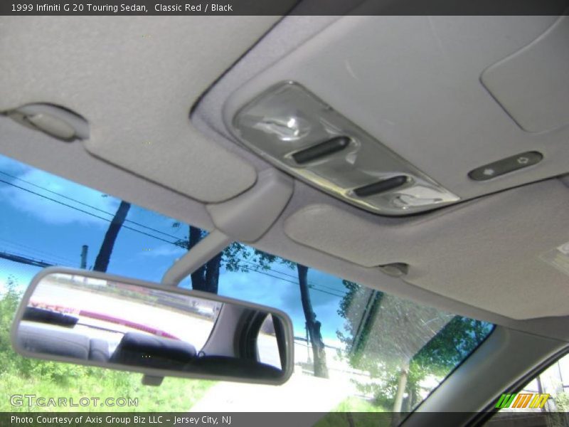 Classic Red / Black 1999 Infiniti G 20 Touring Sedan