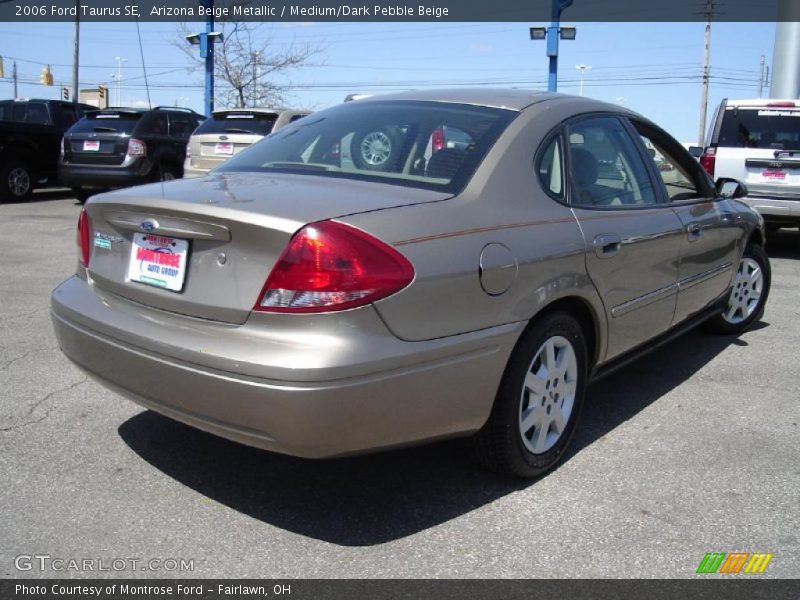 Arizona Beige Metallic / Medium/Dark Pebble Beige 2006 Ford Taurus SE