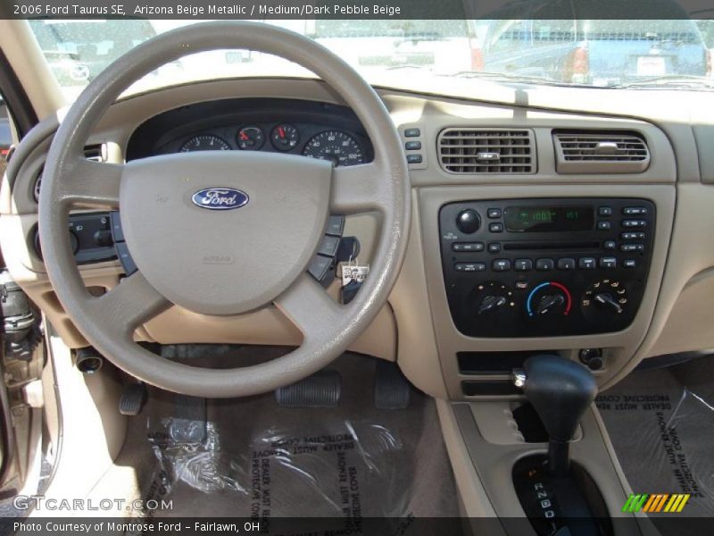 Arizona Beige Metallic / Medium/Dark Pebble Beige 2006 Ford Taurus SE