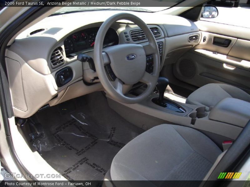 Arizona Beige Metallic / Medium/Dark Pebble Beige 2006 Ford Taurus SE