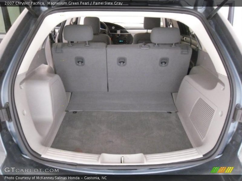 Magnesium Green Pearl / Pastel Slate Gray 2007 Chrysler Pacifica