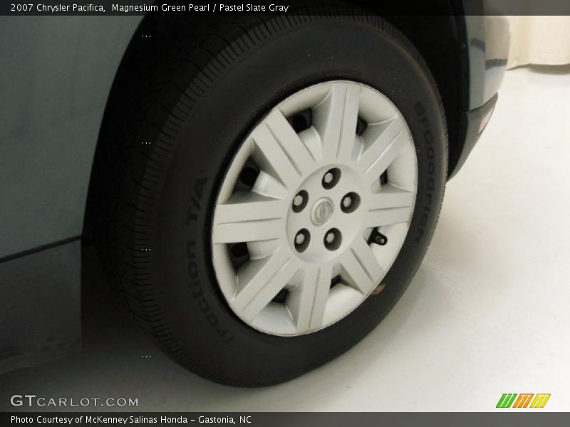 Magnesium Green Pearl / Pastel Slate Gray 2007 Chrysler Pacifica