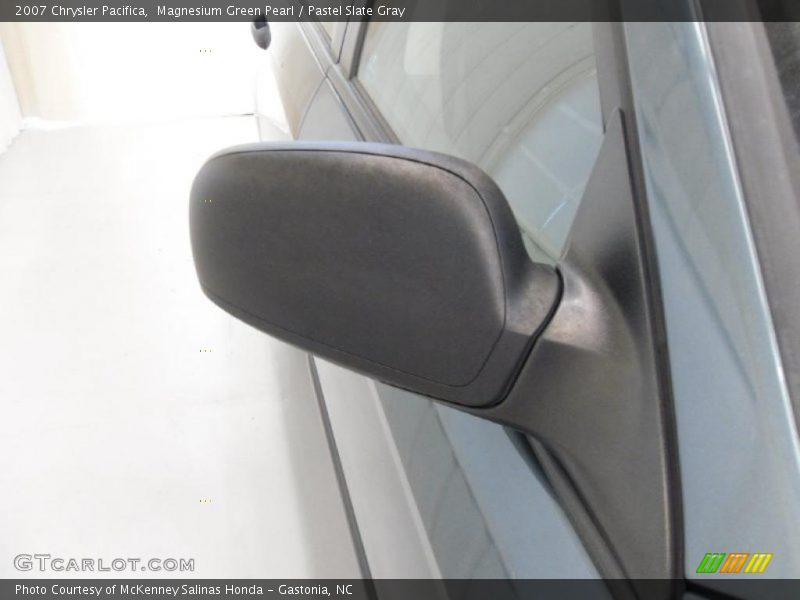 Magnesium Green Pearl / Pastel Slate Gray 2007 Chrysler Pacifica