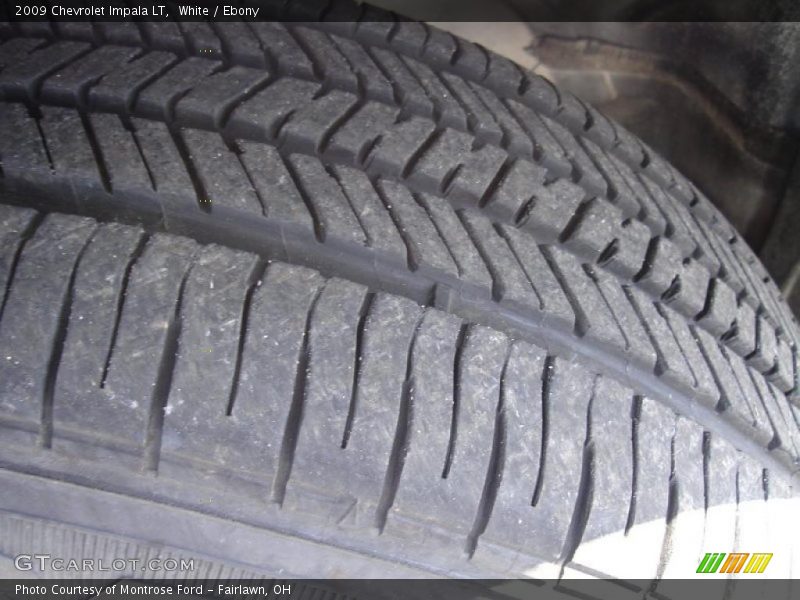 White / Ebony 2009 Chevrolet Impala LT