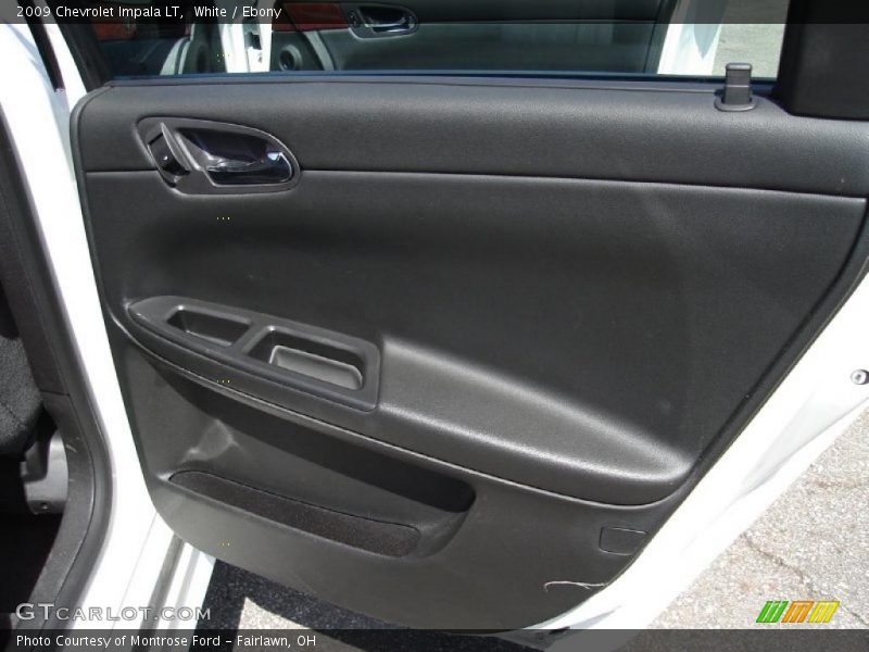 White / Ebony 2009 Chevrolet Impala LT
