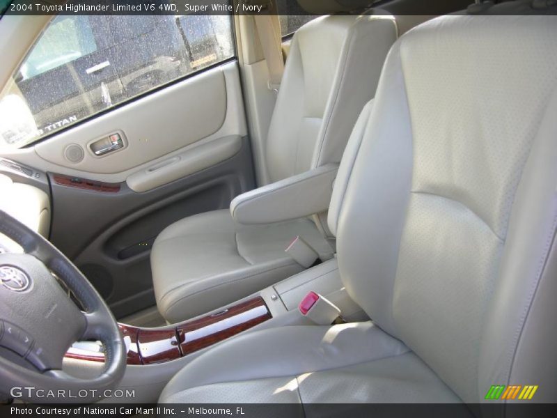 Super White / Ivory 2004 Toyota Highlander Limited V6 4WD