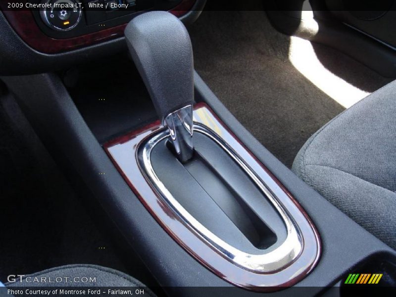 White / Ebony 2009 Chevrolet Impala LT
