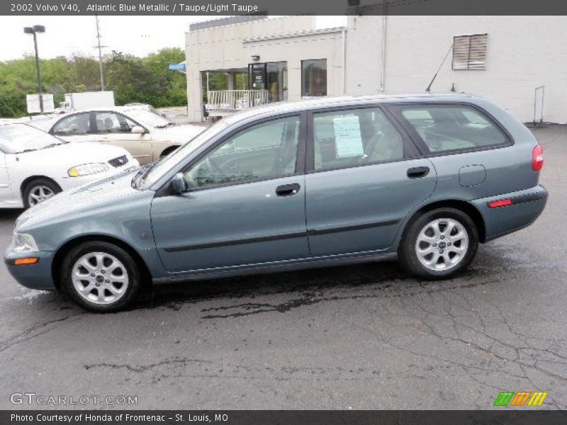 Atlantic Blue Metallic / Taupe/Light Taupe 2002 Volvo V40