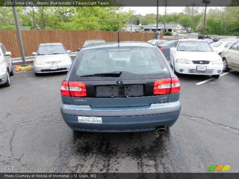 Atlantic Blue Metallic / Taupe/Light Taupe 2002 Volvo V40