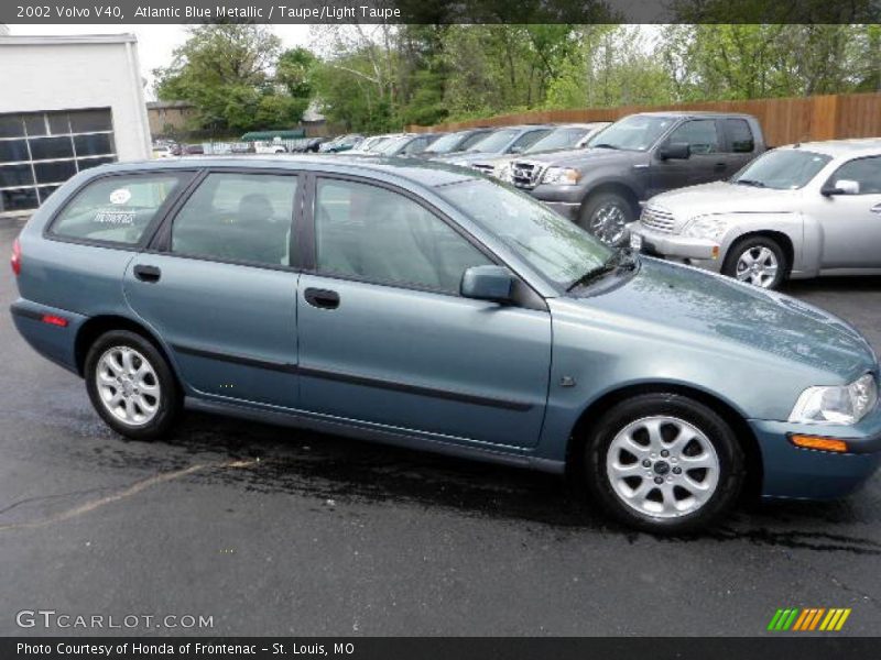 Atlantic Blue Metallic / Taupe/Light Taupe 2002 Volvo V40