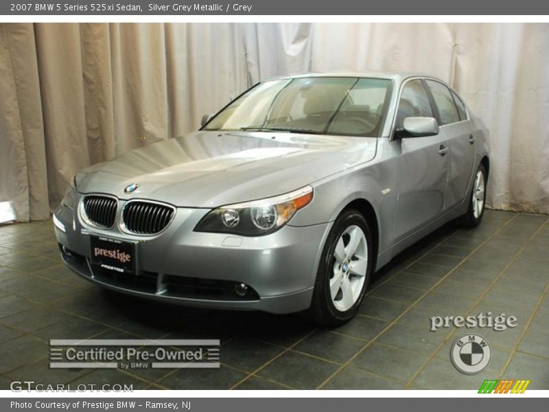 Silver Grey Metallic / Grey 2007 BMW 5 Series 525xi Sedan