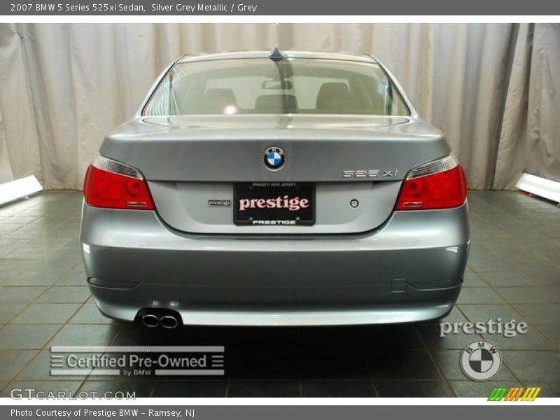Silver Grey Metallic / Grey 2007 BMW 5 Series 525xi Sedan