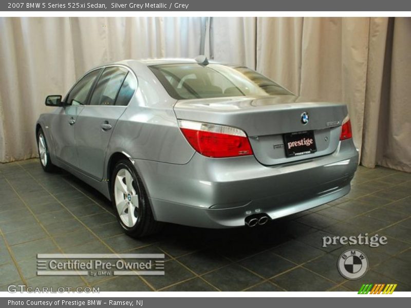 Silver Grey Metallic / Grey 2007 BMW 5 Series 525xi Sedan