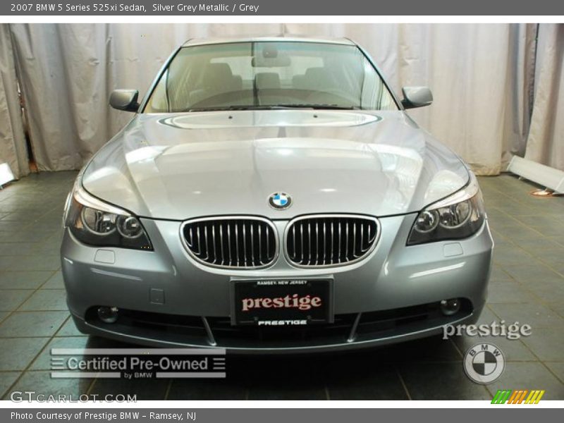Silver Grey Metallic / Grey 2007 BMW 5 Series 525xi Sedan