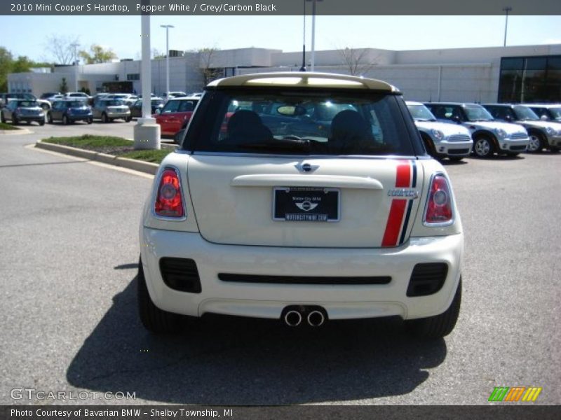 Pepper White / Grey/Carbon Black 2010 Mini Cooper S Hardtop